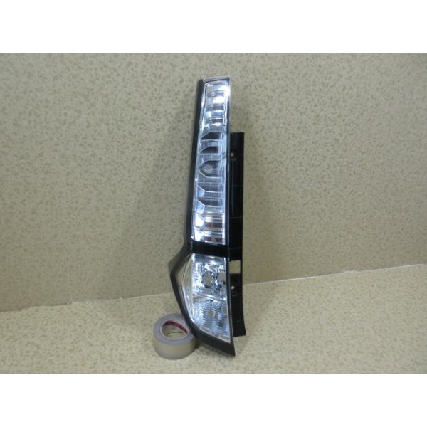 トヨタ タンク M900A/M910A 純正 左 テールランプ : 株式会社MKParts