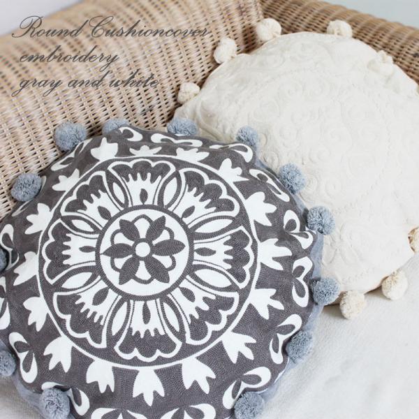 グアテマラ　刺繍　クッションカバー　② 丸　円形 グアテマラの鳥の刺繍を再現したクッションカバー（クッションカバー