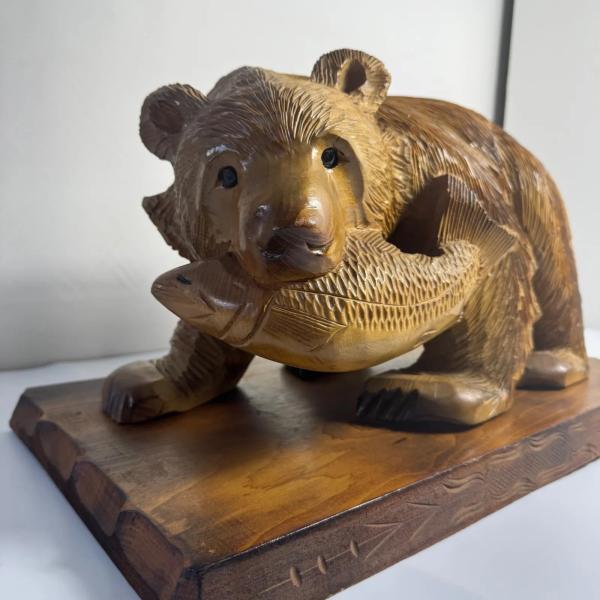 ビンテージ　木彫　熊　鮭背負い　置物　インテリア　工芸品　美術品　A1269 鮭背負い熊」木彫 - アンティーク雑貨・古道具の札幌 アンティーク
