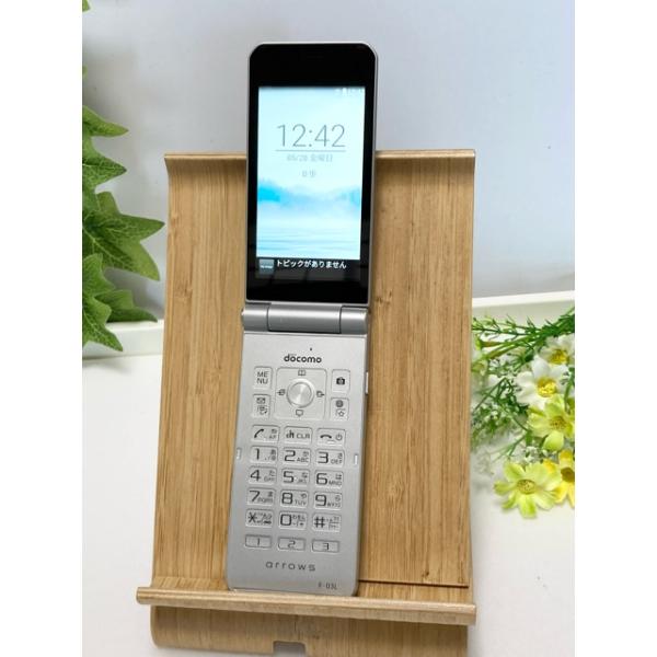 arrows ケータイ F-03L シルバー docomo SIMロック解除済☆ 4G