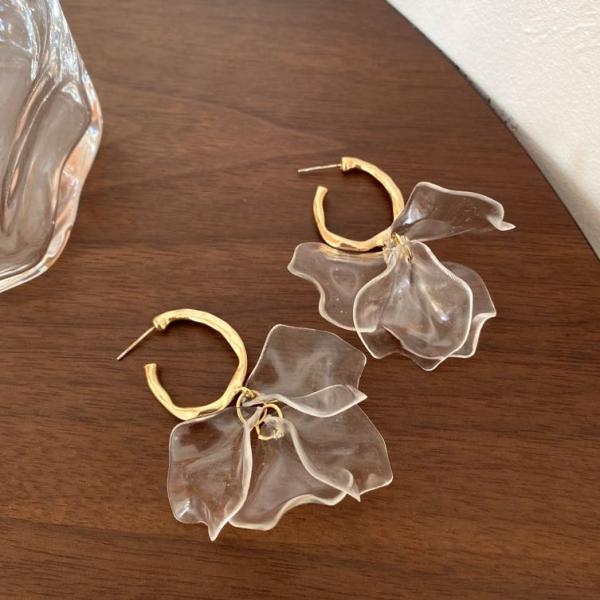 ピアス シルバー925 レディース フック フラワー 花びら パステル 春ピアス 揺れる 金属アレルギー対応 イヤリング レディース 大人可愛い 母の日