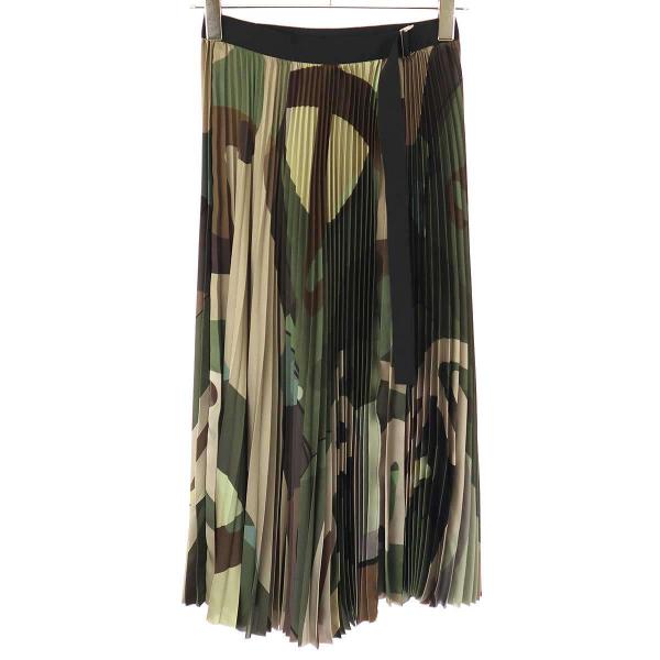 sacai × KAWS サカイ カウズ 21AW Print Satin Skirt マルチ sacai × KAWS サカイ カウズ 21AW Print Satin Skirt マルチ