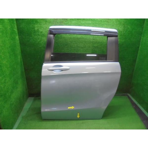 フリード DAA-GP3 右サイドステップ 71850-SYY-003ZM (Mogee FL168