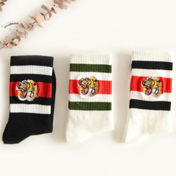 GUCCI トラ刺繍 ソックス L/XL GUCCI トラ刺繍 ソックス L/XL GUCCI - GUCCI ソックス 靴下