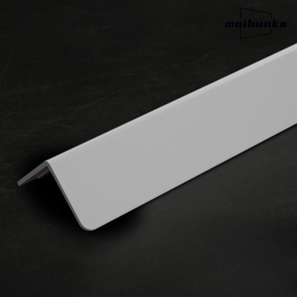 【高品質材料】壁の壁コーナー保護材を採用し、無毒無味、増粘EVA社接着剤を使用して貼り付けをより強固にし、使用寿命をより長くした。丸みを帯びた角は滑らかで、あなたとあなたの家族を害から守ります。【89°の角度設計】壁コーナーのエッジガードは...