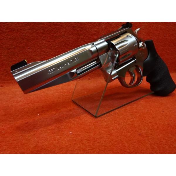 mokei-paddock_600716