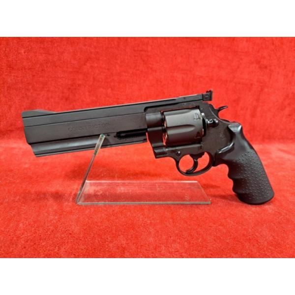 mokei-paddock_606891