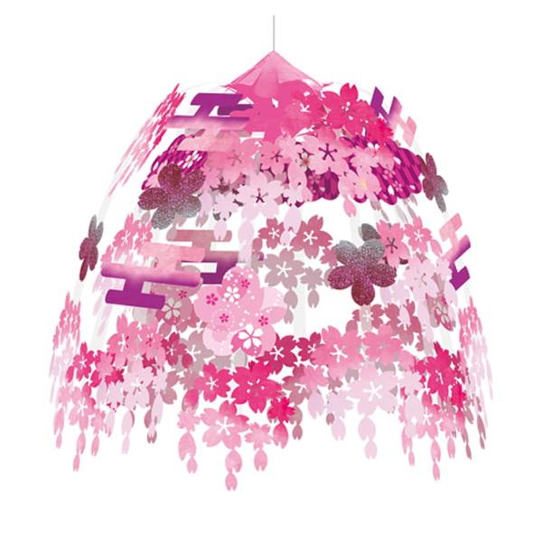 店舗飾りやディスプレーに使える、春の雰囲気を出す飾りです。天井などから吊るして飾ります。季節が終われば閉じてコンパクトにしまっておけます。■大きさ : 高さ約60cmX幅約60cm■材質 : 不織布・紙・PVC