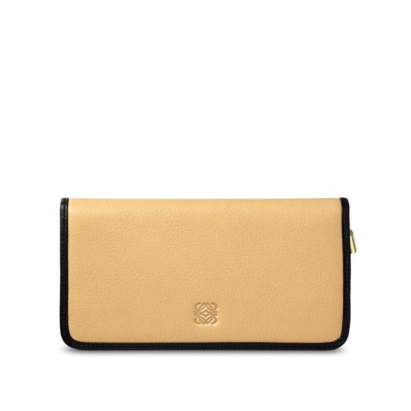 Loewe ロエベ アマソナ 長財布 113n69cf11 2631 Gold ゴールド ミンク 本革 レディース ウォレット 小銭入れ 札入れ Buyee Buyee Japanese Proxy Service Buy From Japan Bot Online