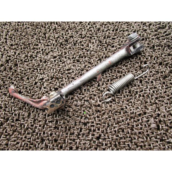 GB250クラブマン　サイドスタンド商品説明使用感等に伴うキズ、サビございます。欠損箇所(画像5枚目参照)ございます。商品の状態は、画像にてご確認下さい。修復素材に、いかがですか♪中古品の為、神経質な方のご入札はご遠慮願います。【車両情報】...