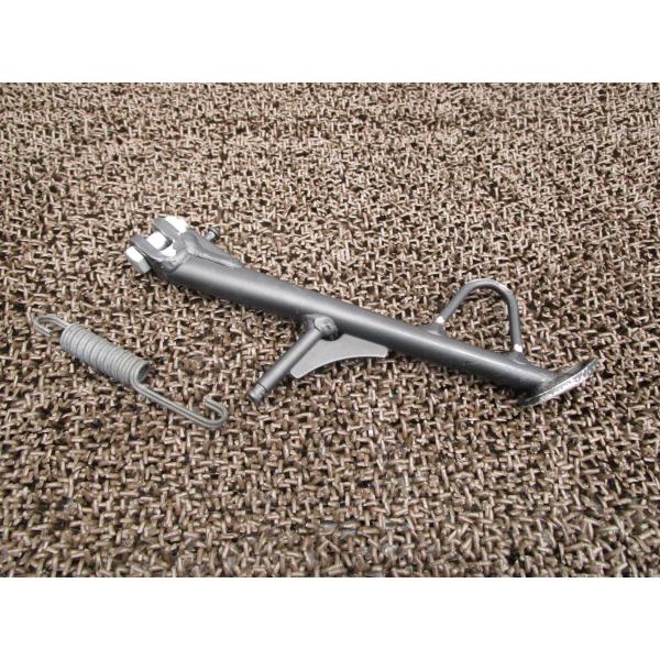 Z250　サイドスタンド商品説明始動確認済み車両からの取り外しとなります。使用感等に伴うキズ、サビございます。商品の状態は、画像にてご確認下さい。修復素材に、いかがですか♪中古品の為、神経質な方のご入札はご遠慮願います。【車両情報】■メーカ...