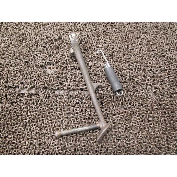 FZ400　サイドスタンド商品説明始動確認済み車両からの取り外しとなります。使用感等に伴うキズ、サビございます。商品の状態は、画像にてご確認下さい。修復素材に、いかがですか♪中古品の為、神経質な方のご入札はご遠慮願います。【車両情報】■メー...