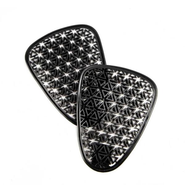 ・メーカー名：デグナー (DEGNER)・品番：PS-19・カラー：ブラック・サイズ：19.5×14.5(cm)※曲面に沿った数値です・素材：TPV・CE 規格Level.2認証取得・風を通す構造で、フィット感も良い高機能プロテクターCE規...