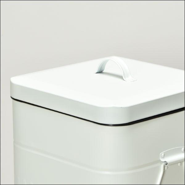 ゴミ箱 おしゃれ 45リットル対応 45l対応 30リットル キッチン用 分別 屋外 大型 スリム リビング用 蓋付き ペダル式 Galva スクエアダストボックス 30l Buyee Buyee 日本の通販商品 オークションの代理入札 代理購入