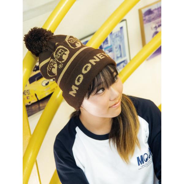 MOONEYES 30%OFF ムーンアイズ MOON ボンボン ニット キャップ