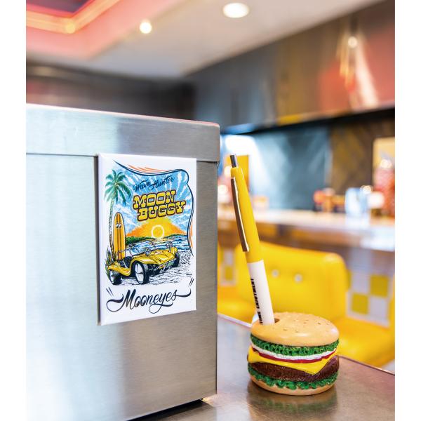 MOON Buggy Magnetムーン バギー マグネット"Wave Hunter" MOON Buggy が Wildman 石井によって CQQL に描き上げられたデザインのマグネットです。Wave Hunter、その名前の通りサーフ...