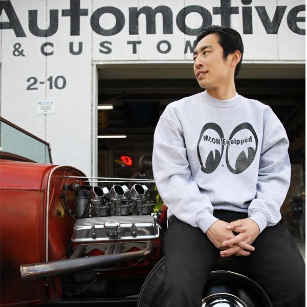 MOONEYES XXLサイズ ムーンアイズ MOON Equipped スウェット シャツ