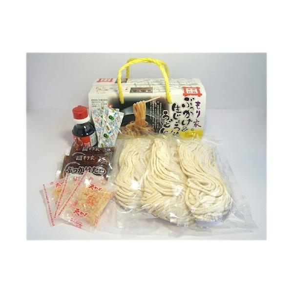 当店創業以来ずっと不動のお土産人気ナンバー１のセットです。おうどん６人前に加え、ぶっかけつゆ・うどん醤油・天かす・すだち果汁がセットになっています。定番の「ぶっかけうどん」「醤油うどん」を手軽にお楽しみ頂けます。ご家庭用はもちろん、手土産に...