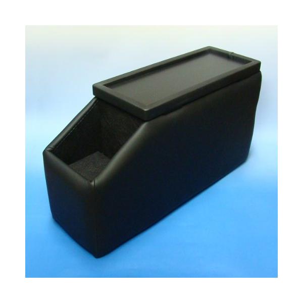 他サイト： 伊藤製作所(Itoseisakusho) コンソールボックス コードコントロールストレージ ウォークスルー車 汎用タイプ ブラック COS1の商品画像