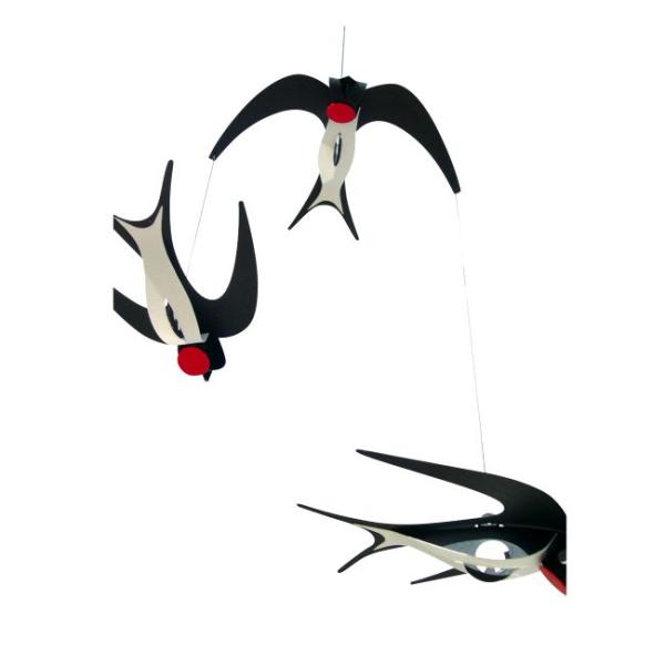 インテリア モビール 子供部屋商品名：ivingly リビングリー モビール・つばめ LV2446mサイズ：長さ約25cm、鳥：幅約10cm素材：紙デンマーク・リビングリー社のアートモビールです。室内空間を楽しく演出するデザイン性に富んだモ...
