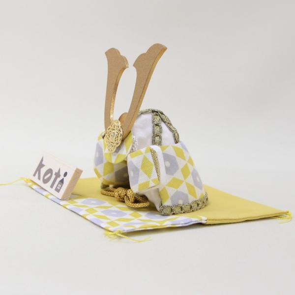 Koti 大きな鯉のぼりと兜 五月人形 兜平飾り 鯉のぼり飾り Koti大きな鯉のぼりと兜 全4色