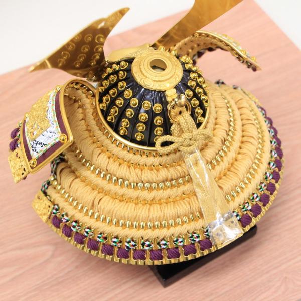 五月人形 平飾り コンパクト 兜飾り 一徳作 8号 純金箔押小札錆朱大鍬