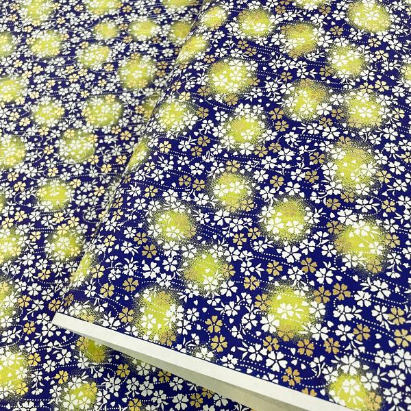 友禅和紙 紺色地に黄緑の丸ぼかし 金と白の小桜ちらし 大判 約63ｘ93cm 千代紙