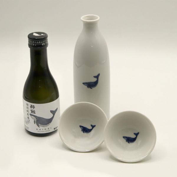 【特別純米酒】造りの特徴：素材の良さを引き出す為に精米歩合は５５％まで磨きました。原料米は産地や品種によりその特性が異なります。この特性をしっかりと見極め、仕込み・もろみ管理を行ないました。麹造りは力強い麹を目指して造り込み、熊本酵母、鏡川...