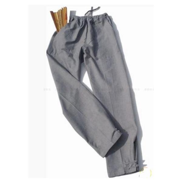 純正の綿（コットン）製・カンフーパンツサイズ：165ｃｍ、170ｃｍ、175ｃｍ、180ｃｍ（185ｃｍ、190ｃｍはお取り寄せ可）左右にポケット付き足首用のボタン付きウエストは、ゴムのみ（紐があるものございます）※：モデルが試着している画...