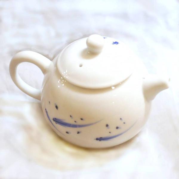 大きさ：W11cm×H7cm×D7.5cm別ページで出品している景徳鎮 陶器製 小杯と合わせてご利用下さい。