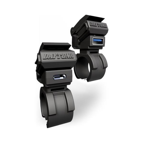 バイク専用電源USBタイプA＋タイプC。USB Type-A QC3.0 / Type-C PD3.0対応、最大60W(2ポート計)までの急速充電が可能なUSB電源。本体のキャップは開けるとバネで固定されるためガタつかず、使用しない時はグロ...