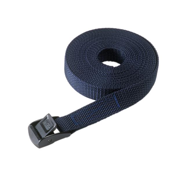 ●固定力最強のカーゴベルト。使い勝手と引っ張り強度を配慮したP.Pベルトと、強度の高い亜鉛ダイキャスト製ワンタッチバックル採用。重い・固い荷物の積載に最適！