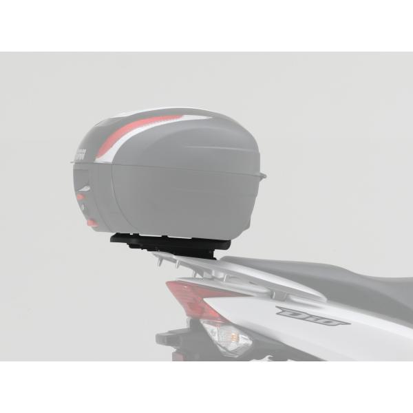 GIVI E43NTL以下のモノロックケースを装着するために必要。ラバーワッシャーが追加となり、純正キャリアに傷がつきにくくなりました。SR1106（94023）からの仕様変更。モノロックケース付属汎用ベースを使用して取り付け。