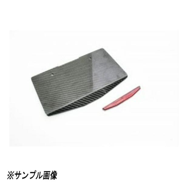 【ドライカーボンライセンスホルダー】ACTIVE LEDウインカーとの同時装着が可能な、スリムタイプの貼り付けリフレクターが付属されるタイプ。スモークブラックのみの設定。【商品内容】品番:31800014JANコード:45387928904...