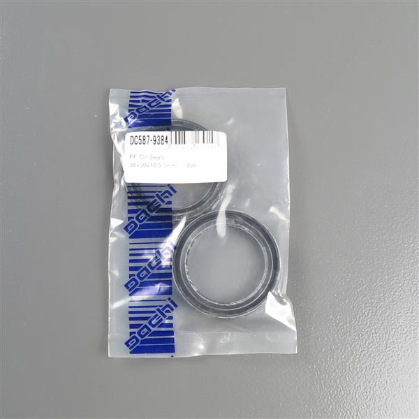 ☆新品オイルシール☆オマケ多数☆男の5センチダウン！純正4L仕様モンキーフォーク Amazon | NTB(エヌティービー) フロントフォークシールセット