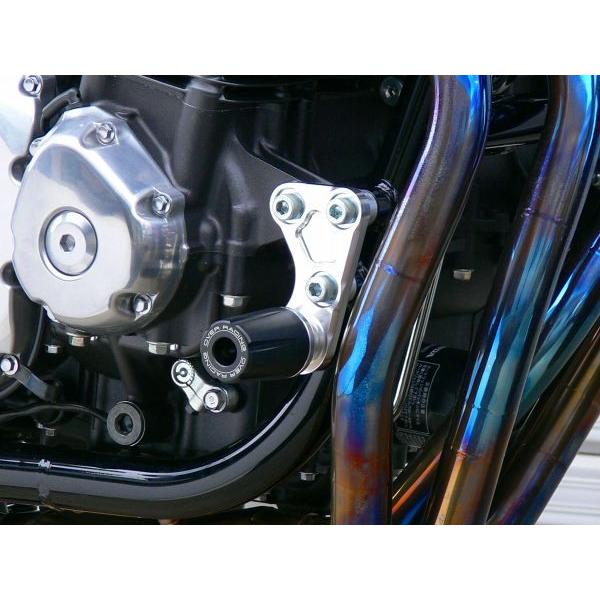 対応車種 [CB1100・CB1100EX・CB1100RS/HONDA(ホンダ)]メーカー：OVER Racing -オーヴァーレーシング-[エンジンスライダー]※画像はシルバーですが、こちらの商品はブラックアルマイト仕上げになります。*...