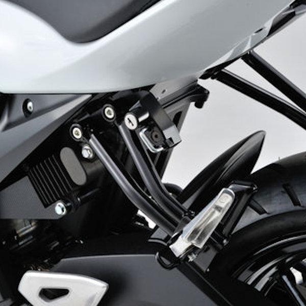 適合車種：SUZUKIGSX-R125（'18〜'20）GSX-S125（'17〜'20）スマートに取り付けが可能な車種専用設計純正ライクな見た目で車両の雰囲気を崩しません。●スチール製電着黒塗装仕上げ※カギのみの補修品設定はありませんので...