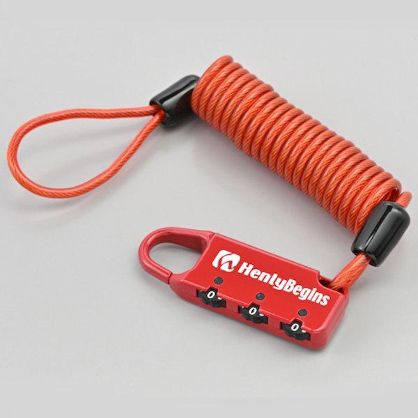 適合車種：汎用カールコードタイプ/レッド【DLK120R】ヘルメットやバッグのイタズラ抑止に役立つダイヤルロック。目立たせることで防犯効果が高まるレッドカラーを追加しました。ロック本体はヘッドが360度回転するので使いやすく、ダイヤルは「0...