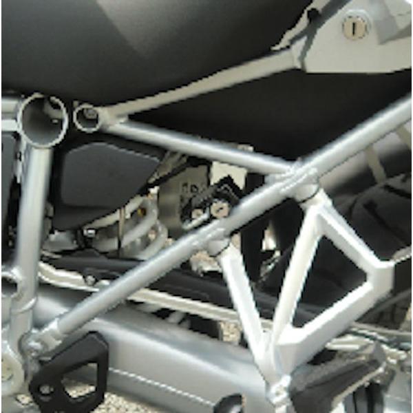 【適合車種】BMW F650/700/800GS　※シングルエンジン650は取付不可HONDA Rebel250/500【取付場所】フレーム左側に装着