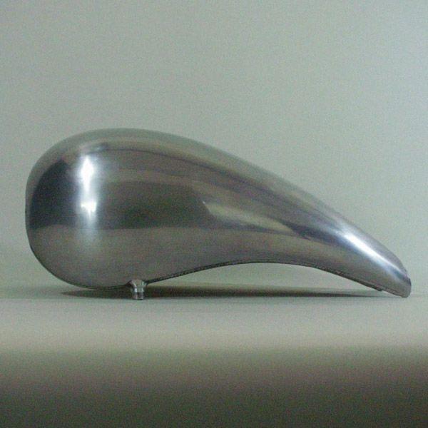 ヤマハ ドラッグスター400 ストレッチアルミタンク バフ仕上げ