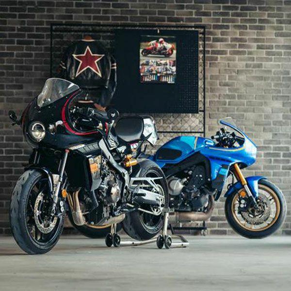 XSR900 HOOBUE C-Sキット カウル ヤマハ XSR900 C-S フロントカウル ブラック HooBue | バイク