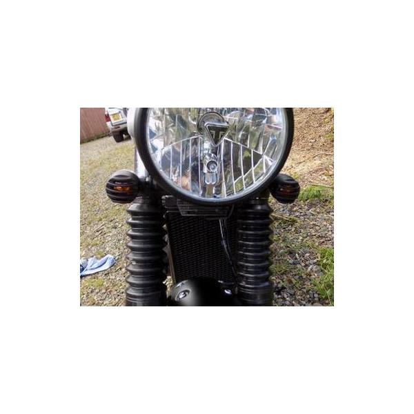 IND-BRKT-AC フロントウインカー 移設ブラケット TEC トライアンフ 空冷ツイン (ボンネビル,T100,SE,スクランブラー,スラクストン,スピードマスター,アメリカ)