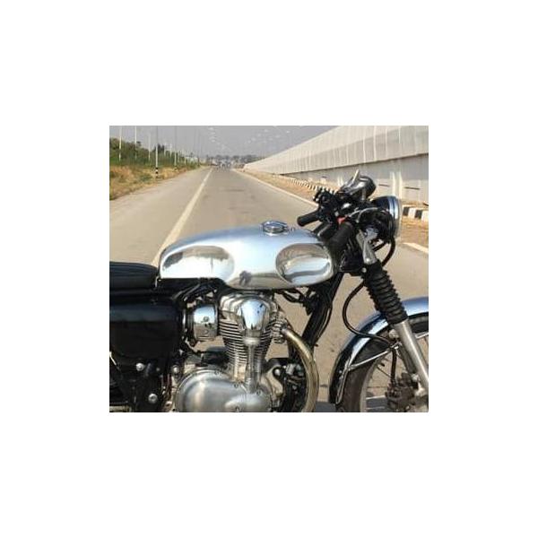 Kawasaki W800 W650 アルミ タンク Kawasaki W800 W650 アルミ タンク