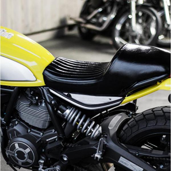 DUCATI scrambler サイドカバー Ducati スクランブラー サイドカバー シルバー モーターロック