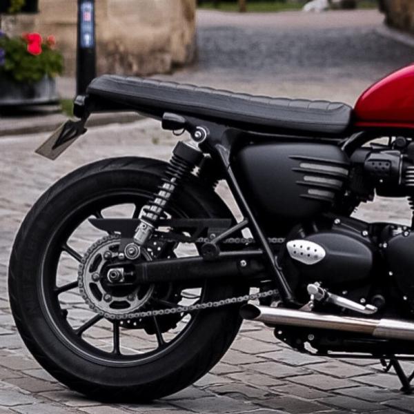 Motone リブデザイン サイドカバー マットブラック Street Twin