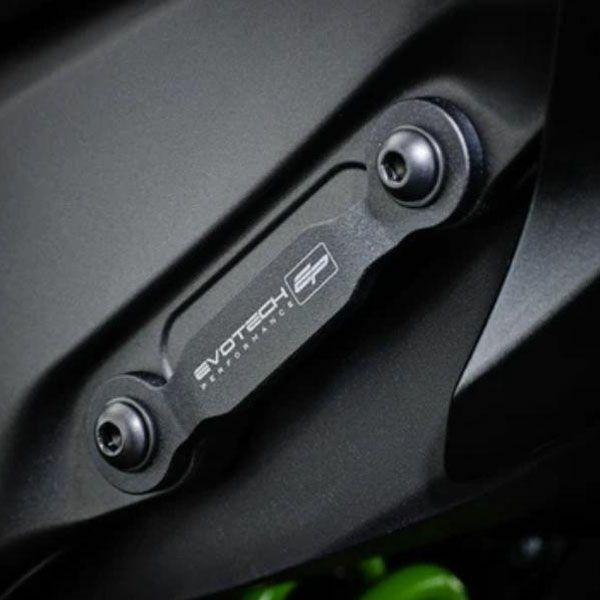 カワサキ ZX-10R/RR 21〜 タンデムステップブランキングプレートキット