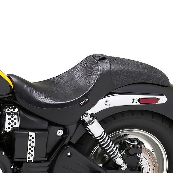 Corbin ガンファイターシート スピードマスター/アメリカ 02-16