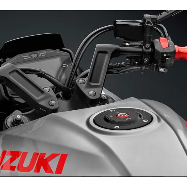 GSX-S1000/R1000/R1000R/カタナ ガスタンクキャップ リゾマ RIZOMA