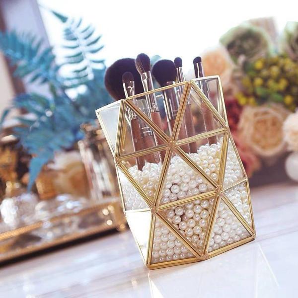 A35106 ϕM ϕM y IV y p[t