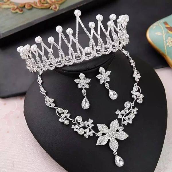 A05069 iȋP EFfBO ANZT[ eBA+CO+lbNX ԉ3_Zbg